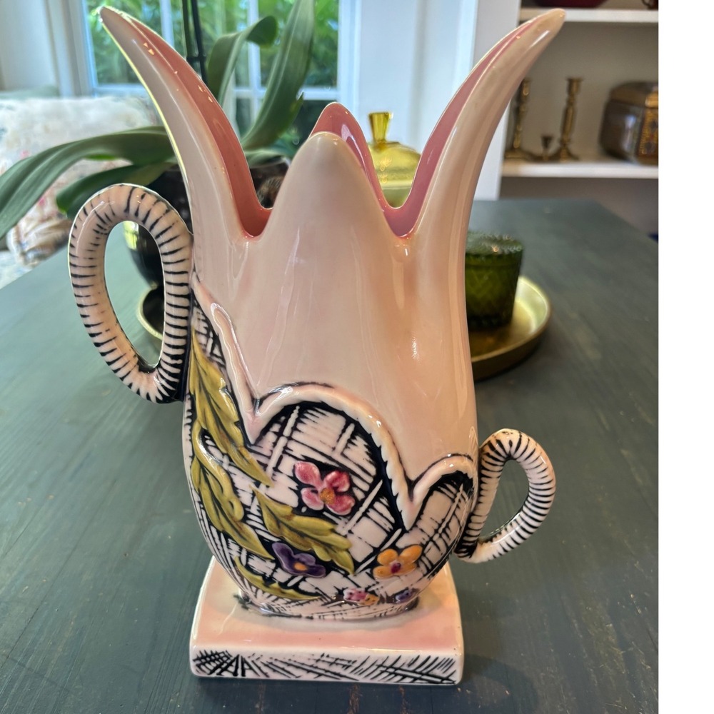 Vintage 1955 Hull Pottery Ebb Tide T7 Vase Pink Floral Double Handle Scalloped